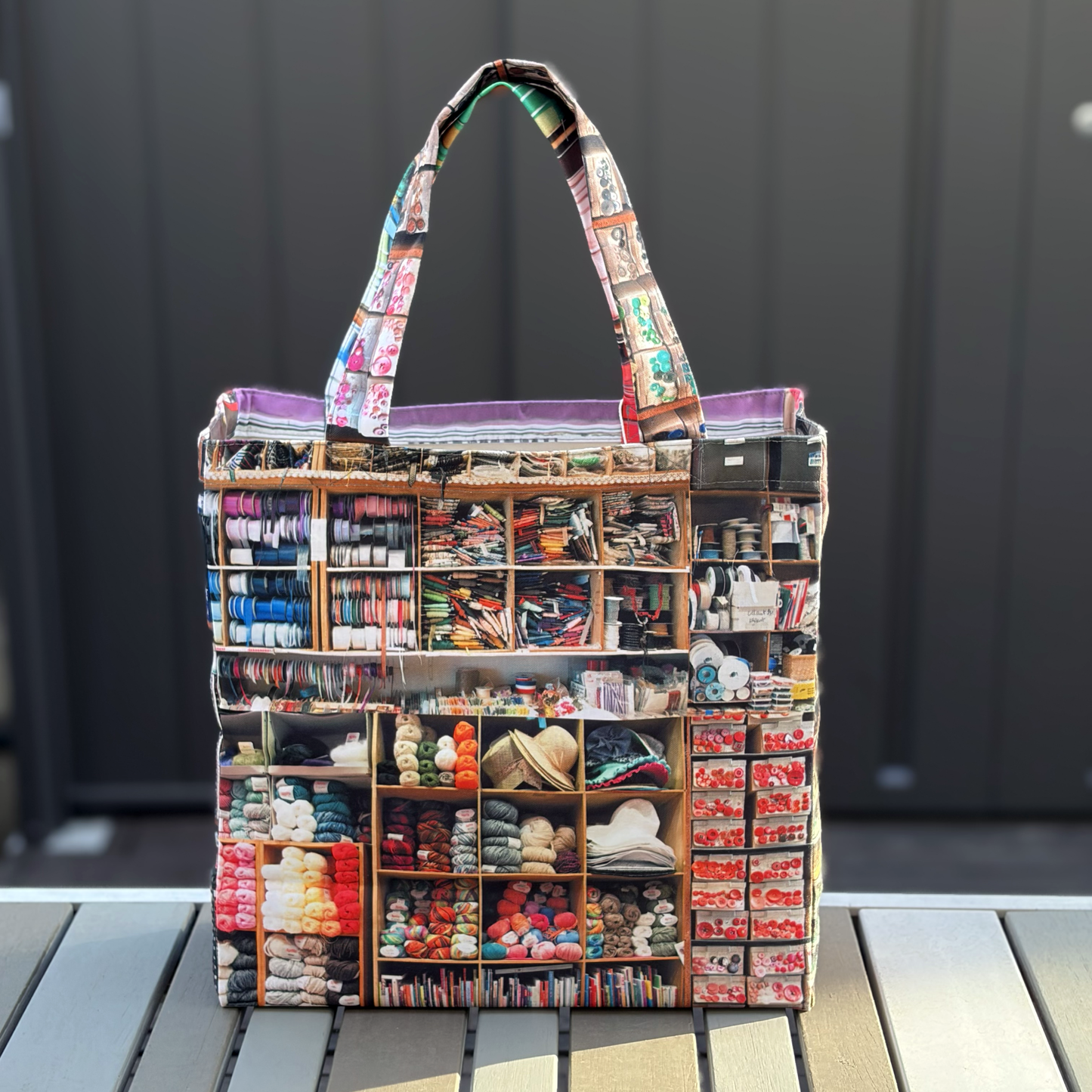 【パリ柄】【特別提供品】パリレトロバッグ（中）（19．芸屋（マーセリー）） | マロンブイー