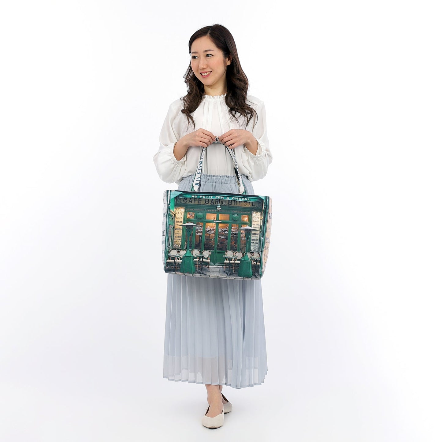【パリ柄】【タグ無し、又は展示品】ファスナー付きレトロバッグ（大）（P'tit fer a cheval /カフェ） | マロンブイー