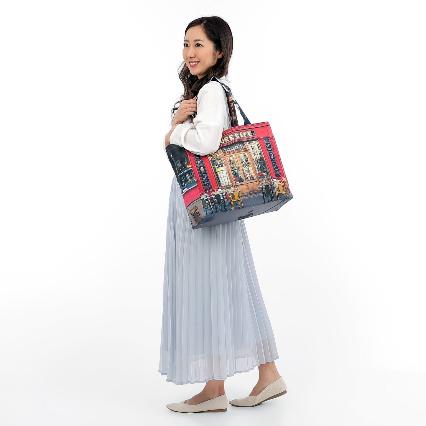 【パリ柄】【タグ無し、又は展示品】ファスナー付きレトロバッグ（大）（Le pure cafe/カフェ） | マロンブイー