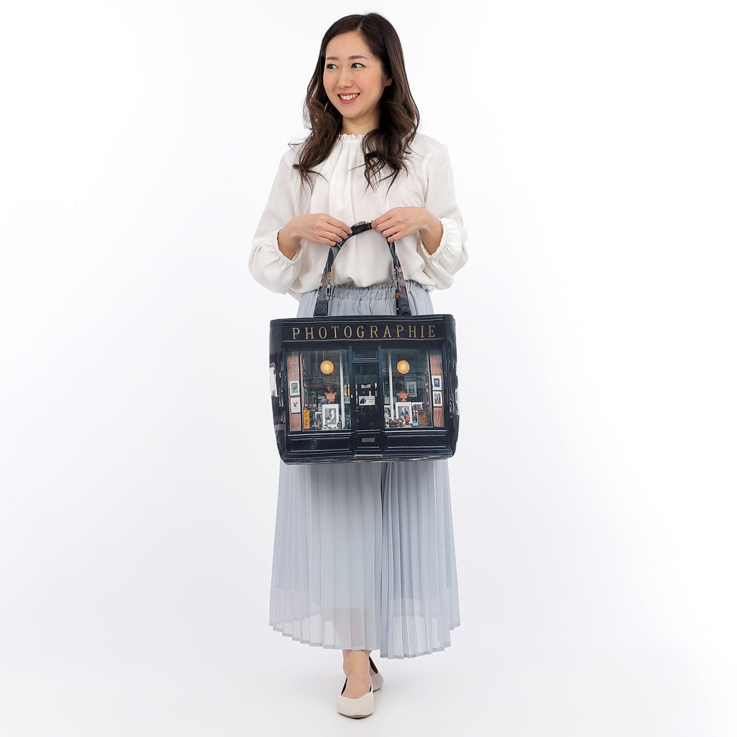 【パリ柄】【タグ無し、又は展示品】ファスナー付きレトロバッグ（大）（Photographie/写真屋） | マロンブイー